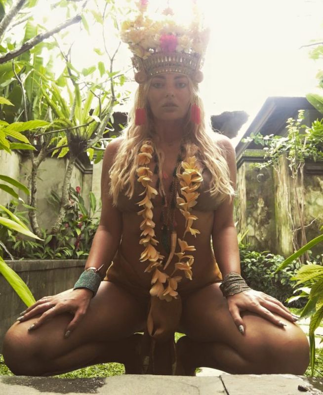 Delia, vacanță în PARADIS!!! 3 delia_6.jpg