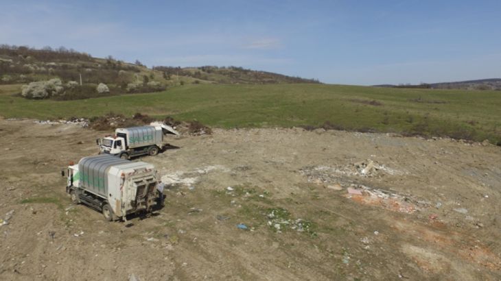 depozit ilegal deseuri Fagaras Beclean 4 (2)_209044.JPG