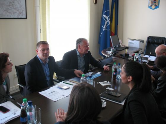 CJ discutie cu expert BM (3)_212570.JPG