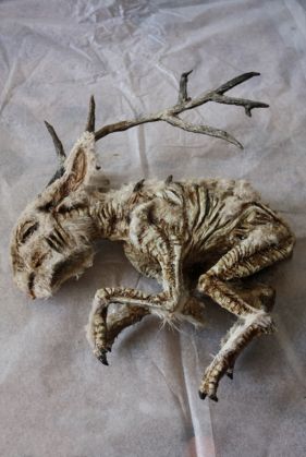 skulls-skeletons-thomas-theodore-merlin-home-london18_212314