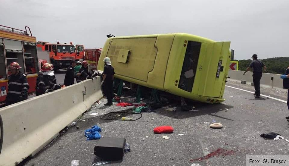 Încă așteaptă despăgubiri, la 5 ani după accidentul teribil de pe DN 1, din județul BRAȘOV (Imagini cu puternic impact emoțional) 6 img-20160617-wa0002.jpg