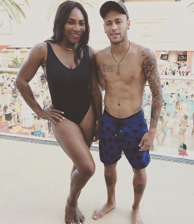 Serena Williams, surprinsă cu un cunoscut fotbalist brazilian (FOTO) 2 lasvegas.jpg