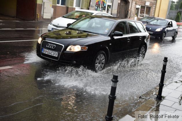 ploaie rupere de nori 10_215567.JPG