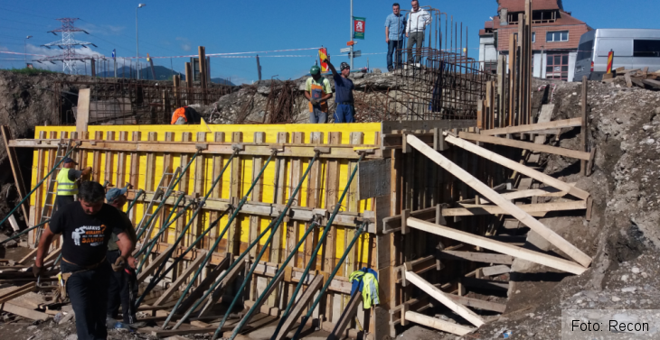 BRAŞOV. Săptămâna viitoare vor fi turnate primele grinzi ale podului aflat în prelungirea străzii Zizinului 5 pod_214778.png