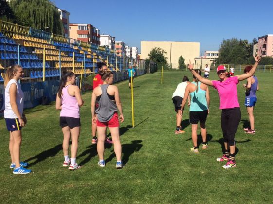 BRAȘOV. Perioadă grea pentru handbalistele de la Corona. FOTO 5 5_216792.jpg