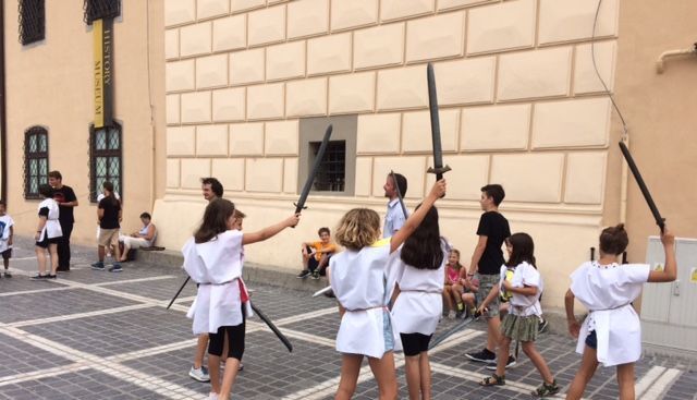 Copiii au rescris istoria: Michael Weiss a câștigat Bătălia pentru BRAȘOV 2 btlia1.jpg