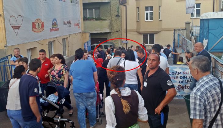 Halbele de bere din plastic de la Oktoberfest se REFOLOSESC. OPC Brașov verifică în ce condiții! 2 20160827_193930_220240.jpg