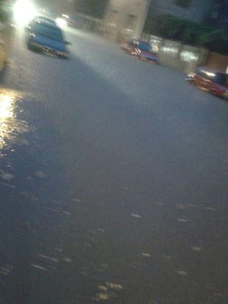 BRAŞOV. Oraşul, sub ape (GALERIE FOTO) 2 apa1.jpg