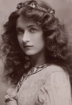FOTO. 10 femei frumoase, vedete acum 100 de ani 3 most-beautiful-women-edwardian-era-1900s-3-578c7e5333f15__70