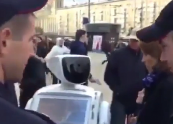 Promobot-is-arrested-at-Russian-political-rally2_221751.png