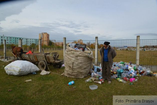 BRAŞOV. Acţiune de prindere în flagrant a „reciclatorilor” ilegali 2 deseuri zizin 3_224139.jpg