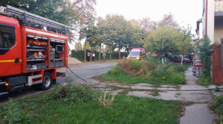 Femeie transportată de urgenţă la spital, în urma unei explozii 2 explozie satu mare 3_223802.png