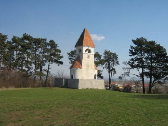 Eroii celor două „Bătălii ale BRAȘOVULUI”, omagiați la Feldioara 2 monumne_223572.jpg