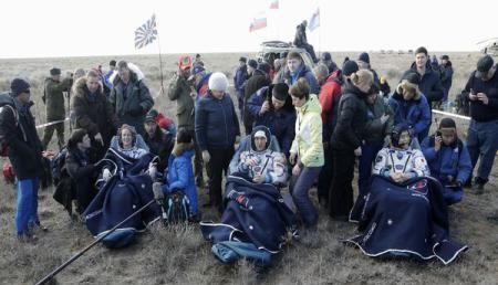 Trei astronauţi de pe Staţia Spaţială Internaţională au revenit pe Pământ 2 statiaspatialainternationala1.jpg