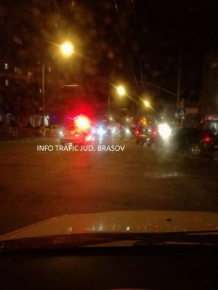 Update. BRAŞOV. O adolescentă a fost lovită pe „zebră” de un autoturism ANAF 3 accident anaf 2_224960.jpg