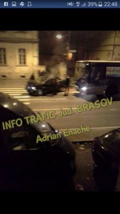 Autobuz RAT BRAȘOV implicat într-o coliziune, pe strada Lungă! (FOTO) 2 accident lunga_224751.jpg