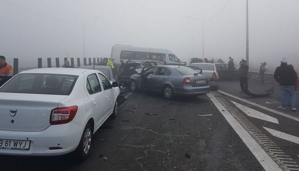 Accident grav pe Autostrada Soarelui. 15 mașini implicate, 3 morți și 57 de răniți. S-a activat planul roșu de intervenție - FOTO 2 accidentautostradasoarelui1.jpg