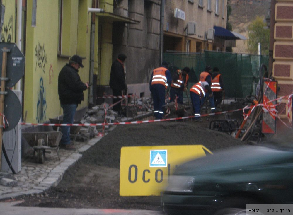 BRAȘOV. Lucrări sistate pe strada Sf. Ioan (în spatele Hotelului Aro Palace) 2 img-5698.jpg