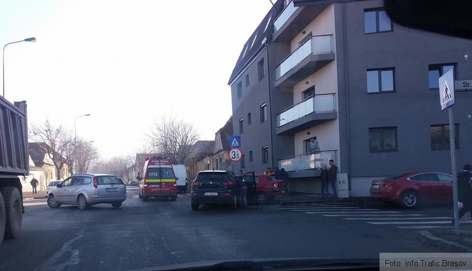BRAŞOV. Coliziune la intersecţia străzilor Avram Iancu şi Morii 2 morii4.jpg