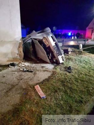 BRAȘOV. Patru oameni au murit încarcerați, într-o mașină, în județul Sibiu (FOTO) 2 morti sibiu 3_225248.jpg