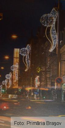 BRAȘOV. Pregătiri pentru sărbătorile de iarnă - cum va arăta orașul?! 2 ornamente_224950.jpg