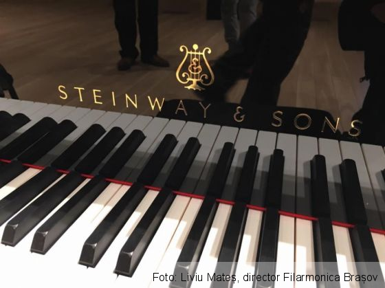 pian filarmonica 3_224804.jpg