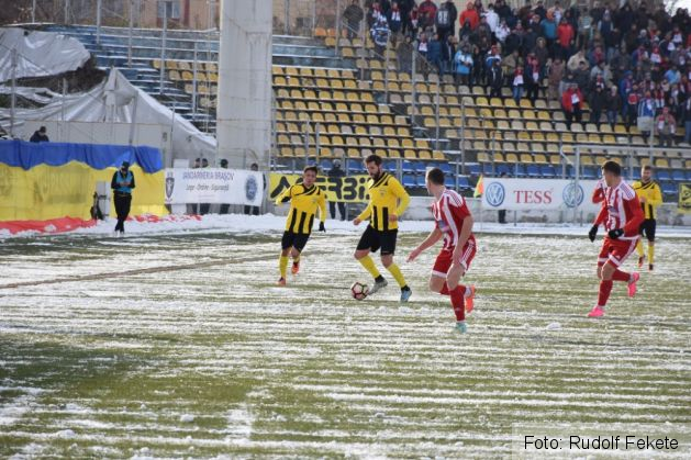 fotbalbrasovsfantugheorghedecembrie10_226650.JPG