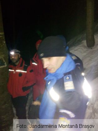 BRAȘOV. A fost descoperit un cadavru în zăpadă, la 7 Scări. FOTO 2 IMG-20170113-WA0002_229096.jpg