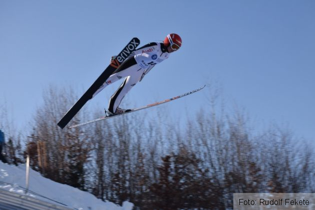 rasnovworldcupladiesskijumping21_229911.JPG