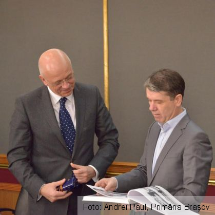 ambasador 5_231596.jpg