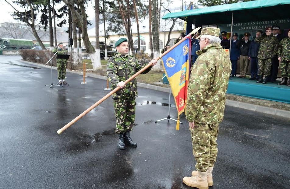 BRAȘOV. Șef nou la Brigada 2 Vânători de Munte 2 teglas.jpg