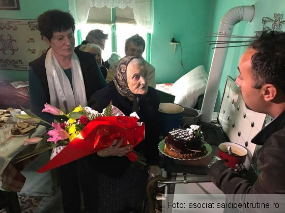 103 ani 3_234612.jpg