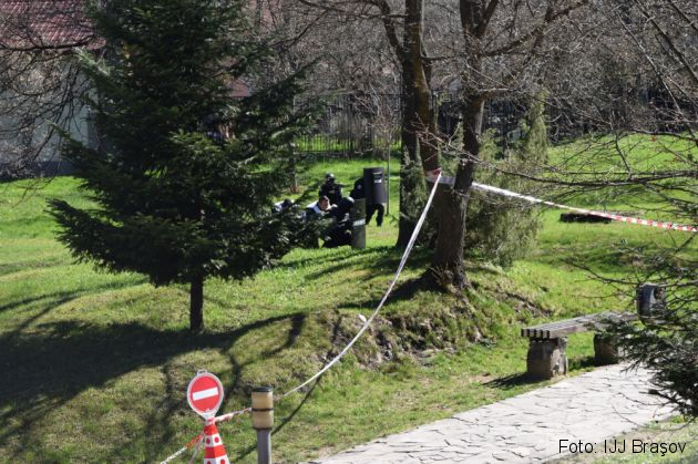 BRAŞOV. Mobilizare generală la Castelul Bran din cauza unei alerte cu bombă 6 IMG-20170410-WA0010_234156.jpg