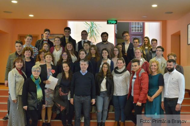 liderii de maine_233974.jpg