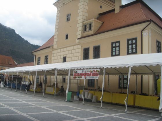 targ Piata Sfatului (3)_234054.JPG