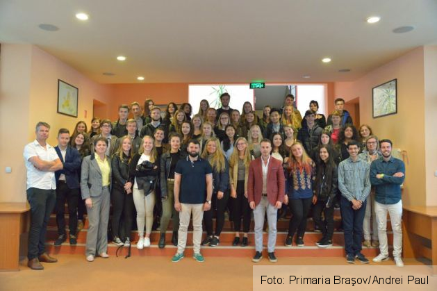 elevi belgieni_235362.jpg