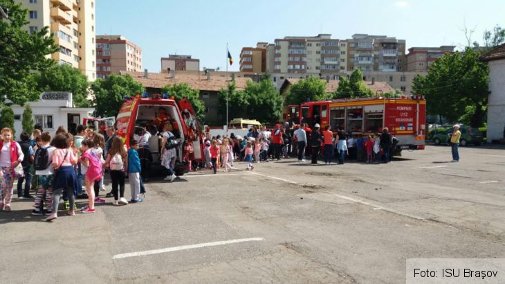 scoala altfel 2_236328.jpg