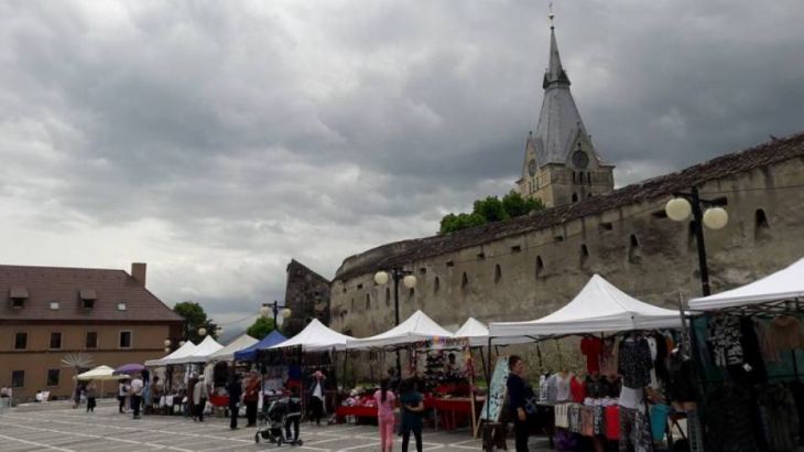 targ Codlea_235814.jpg