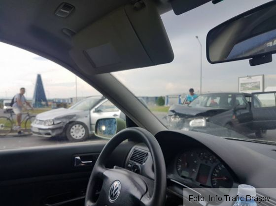 BRAŞOV. Accident cu două victime, la Prejmer (FOTO) 2 accident prejmer 2_237001.jpg