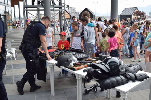 jandarm 1 Iunie10_236751.jpg