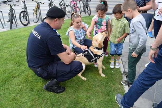 jandarm 1 Iunie7_236748.jpg