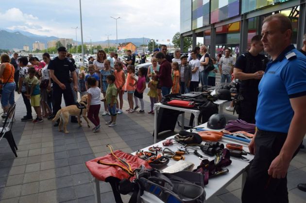 jandarm 1 Iunie9_236750.jpg