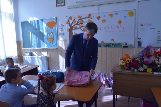 deschiderea anului scolar (7)_240996.JPG