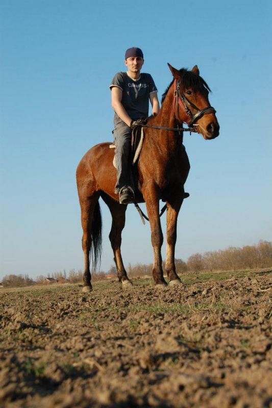 #OamenidinUBER: Alin, omul care aduce zâmbete 2 alin1.jpg