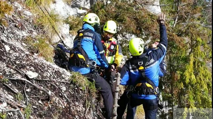 jandarmi exercitiu 6_243228.jpg