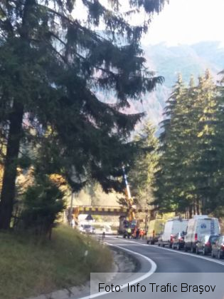 Atenţie, pe DN 1 Braşov - Predeal! Se execută lucrări de reparaţii şi modernizare 2 lucrari pe DN 1_242672.jpg