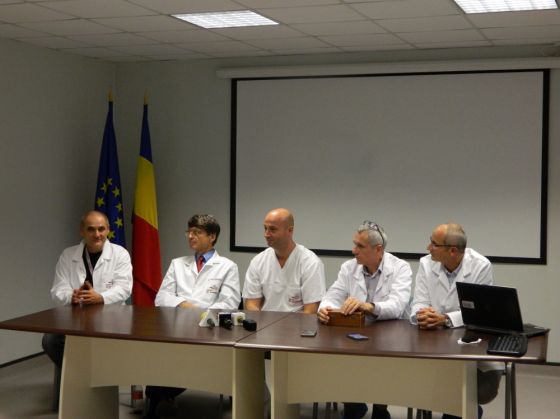 operatie transplant medici spitalul Sf. Constantin (2)_24248