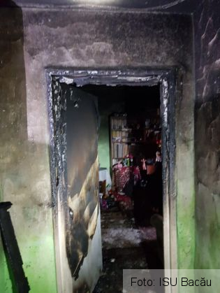 incendiu bacau 2_243949.jpg