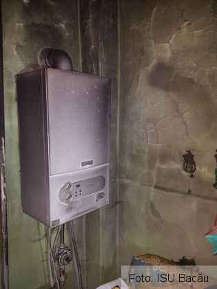 incendiu bacau 3_243951.jpg