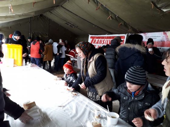 Masa calda 2 (72)_245463.jpg